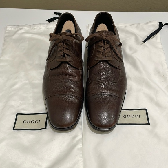⭐️Gucci Men’s Brown Leather Lace Up Shoes—FABULOUS!! Great Condition! Size 7.5 D - Picture 1 of 11